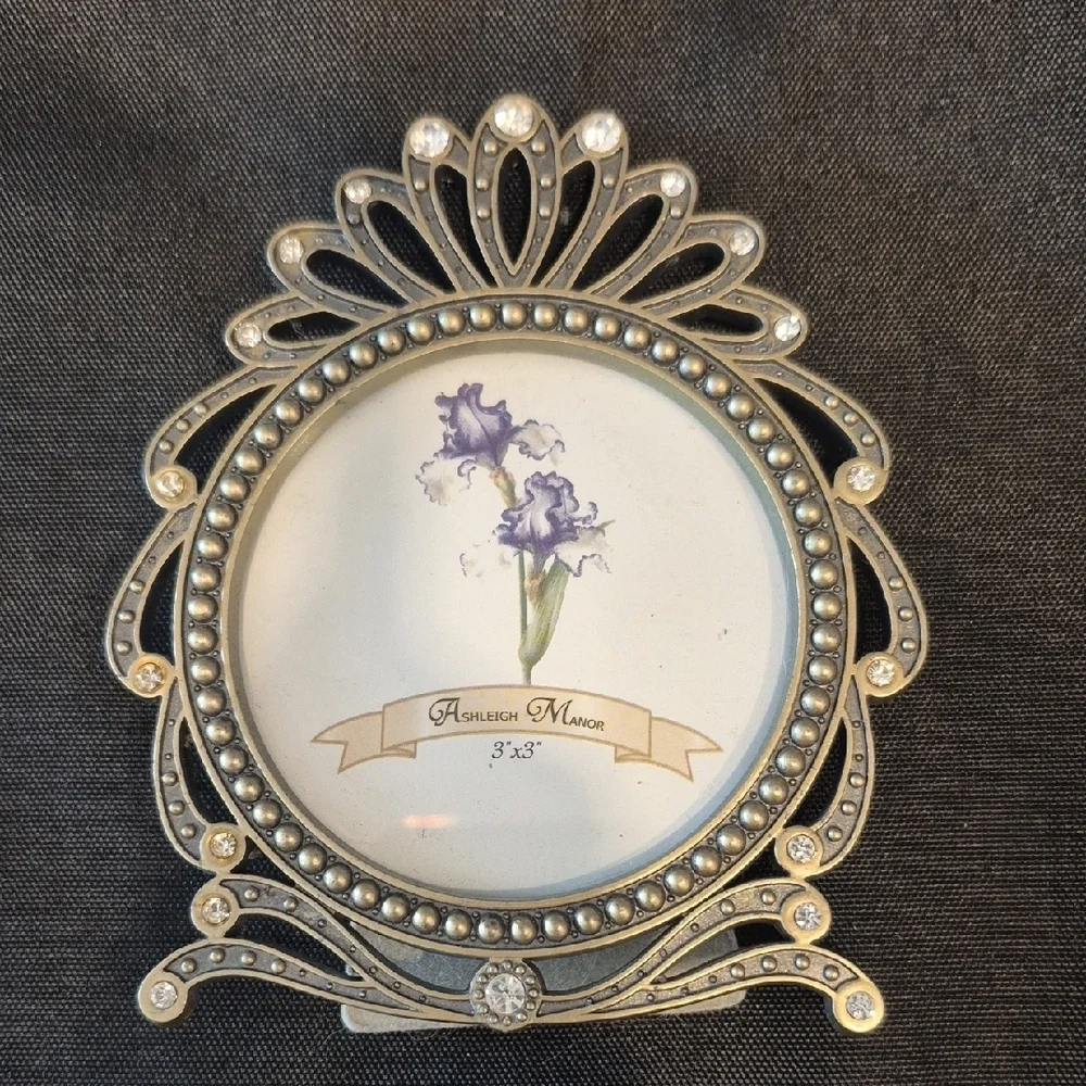Ashleigh Manor Circle 3x3 Frame Ornate And Rhinestone Details Art Deco